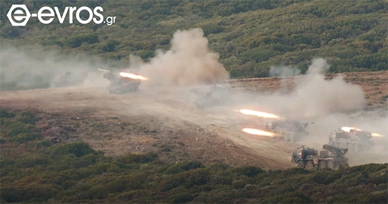 Οι βολές πραγματοποιήθηκαν στο πλαίσιο της επιχειρησιακής εκπαιδεύσεως των μοιρών.